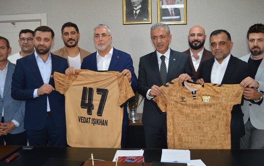 Bakan Işıkhan Mardin 1969 Spor'u Ziyaret Etti