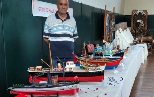 El emeğiyle tarihe yolculuk; Savaş gemilerini birebir ölçekle üretiyor