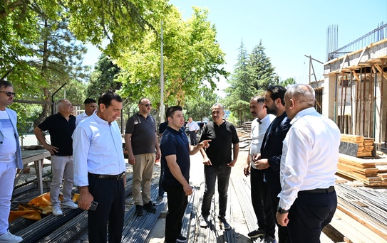 Arınç Demirci'de Projeleri İnceledi