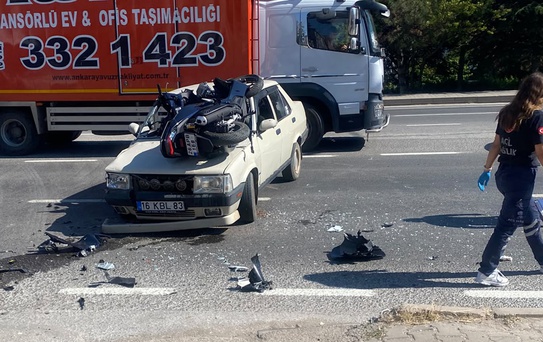 Eskişehir'de Motosiklet-Otomobil Kazası: 3 Yaralı