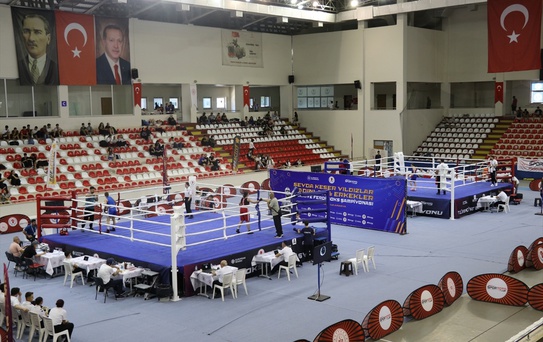 Amasya'da Boks Şampiyonası Başladı