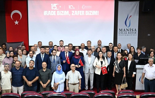 Üniversitede 'İrade Bizim Zafer Bizim' Temalı 15 Temmuz Anması