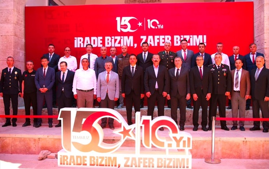 Vali Köklü, 15 Temmuz Anı Merkezi'ni ziyaret etti