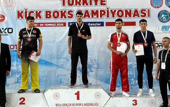 Alim Yönten Türkiye Kick Boks Şampiyonu oldu