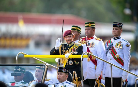 Brunei Sultanı 80. Yaşını Kutladı