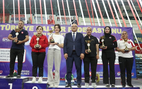 Halter Şampiyonası Sakarya'da Devam Ediyor
