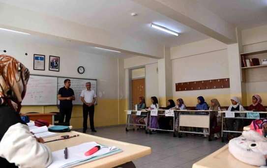 Kaymakam Keklik Yaz Kuran Kurslarını Ziyaret Etti