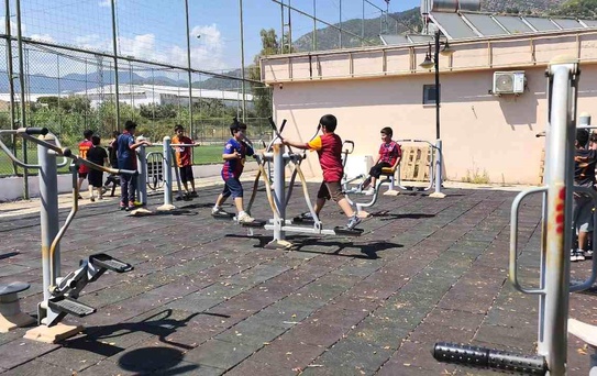 Hafızlık Öğrencilerine Moral Pikniği