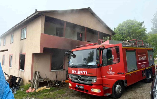 Ordu'da 2 katlı evde yangın