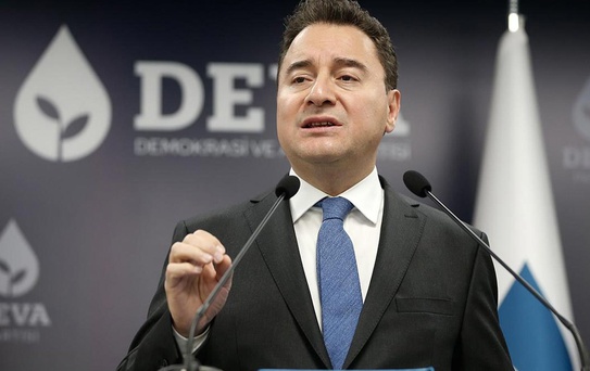 Babacan'dan sürpriz çıkış: 5 bakanı arayıp tebrik ettim