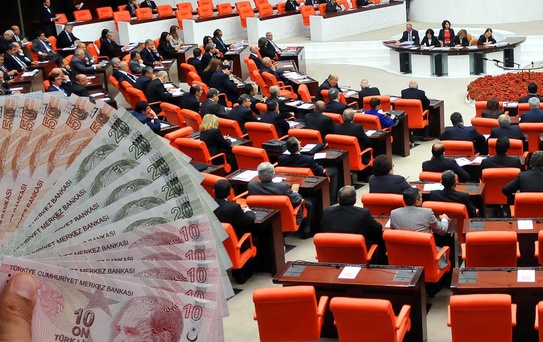 Çift maaşlı vekiller 1.8 milyona daire sahibi olacak