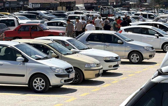 Bolu Oto Pazarında Durgunluk