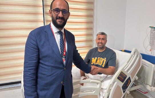 İzmir'de Kalbi Duran Temizlik Görevlisi Hayata Döndürüldü