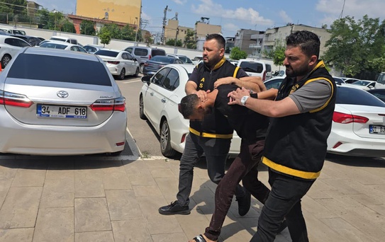 Çarşaf giyip keşif yaptılar, 40 dakikada servet çaldılar