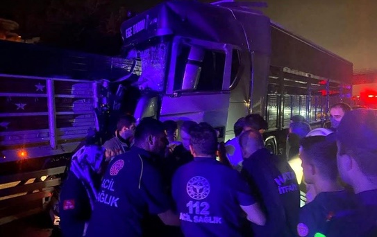 Hatay'da Tır Kazası: 1 Yaralı
