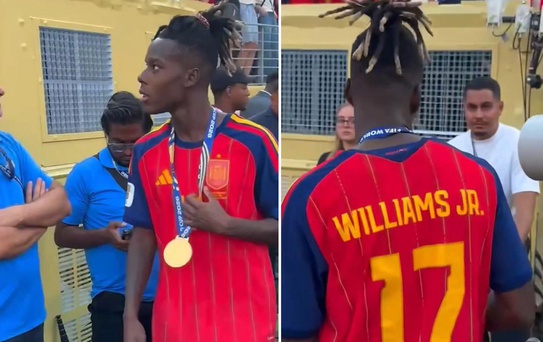 Nico Williams, altın madalyasını Sahra Çölü’nü aşan annesine hediye etti