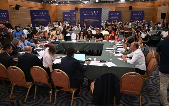 Tarım ve Orman Bakanı Yumaklı 'Van Gölü Havzası Sürdürülebilir Gelecek Çalıştayı'nda konuştu Açıklaması