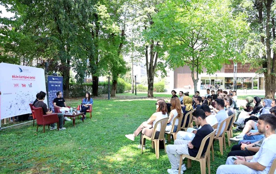 Düzce'de Yapay Zeka ve Yazılımcının Rolü Konuşuldu