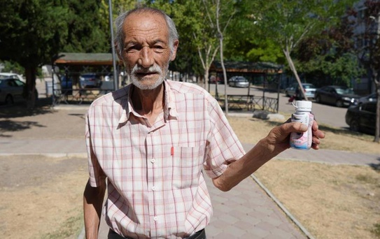 34 yıldır su içemeyen yaşlı adam, 10 gündür yemek de yiyemiyor