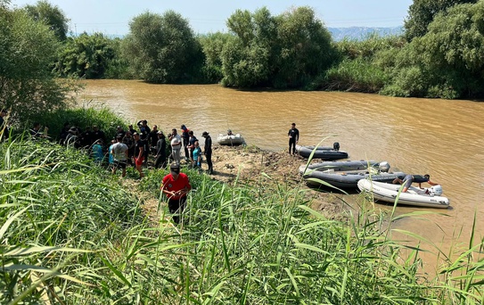 Eda ve Şahin'in nehirde akıntıya kapıldıkları anlar kamerada