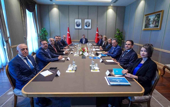 Turgut Özal Tıp Merkezi'nin ihtiyaçları Cumhurbaşkanı Yardımcısı Cevdet Yılmaz'a aktarıldı