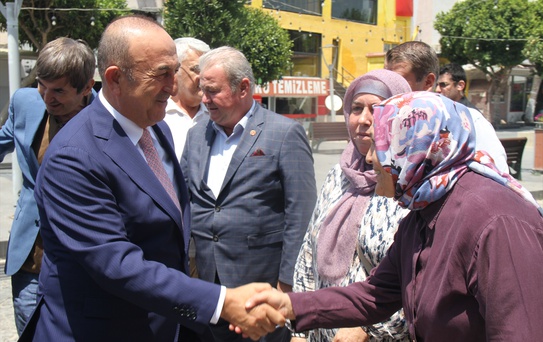 Çavuşoğlu'ndan Serik'e Destek Ziyareti