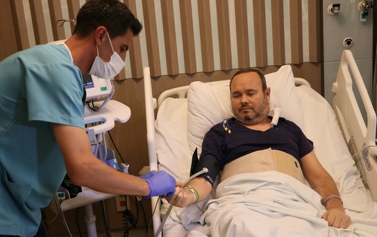 İzmir'de Çift Böbrek Nakli Gerçekleşti