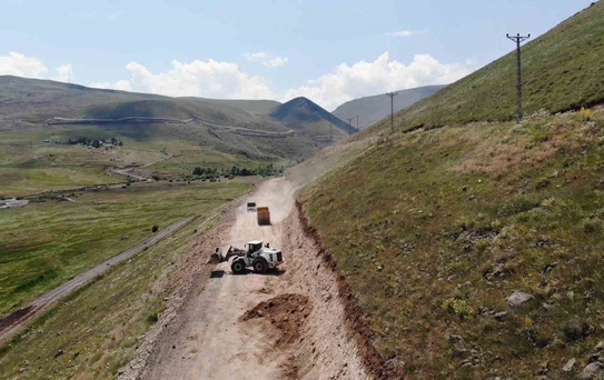 Iğdır'da Yol Genişletme Çalışmaları