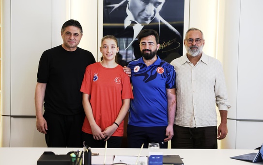 Aliağalı taekwondocu Merve Nisa Mızrak, Türkiye’yi temsil edecek