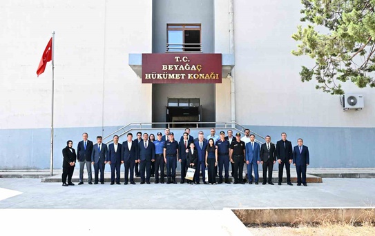 Denizli Valisi Köşger Beyağaç'ı ziyaret etti
