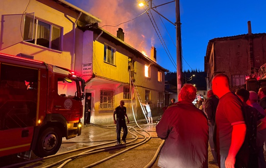 Bursa'da Yangın: 1 Kişi Hayatını Kaybetti