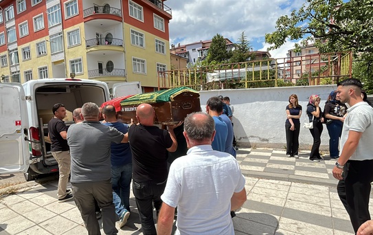 Genç sevgililerin acı sonu! Uçurumun dibinde can verdiler