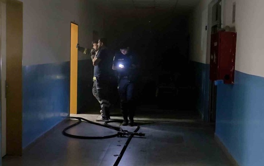 Kütahya'da İlkokulda Yangın Kontrol Altına Alındı