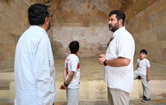 Divriği Ulu Cami'nin Gönüllü Rehberi: Nail Ayan