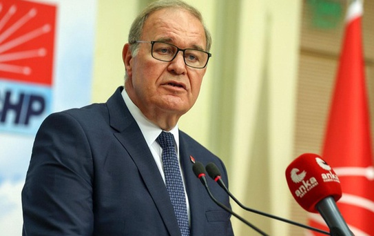 CHP’de Özgür Özel’den boşalan Grup Başkanlığı görevine Faik Öztrak seçildi