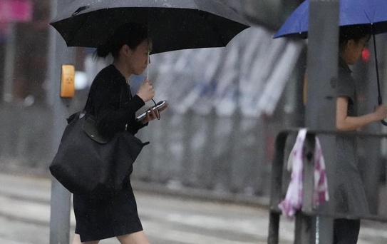 Noul Tayfunu Guangdong'da 715 Bin Kişiyi Tahliye Etti
