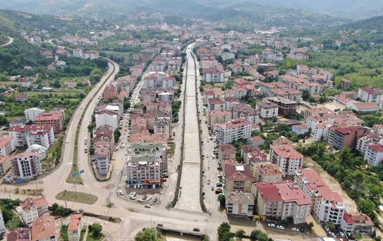 Kastamonu’da sağanak kabusa döndü: 12 kişi tahliye edildi, 6 köy yolu ulaşıma kapandı
