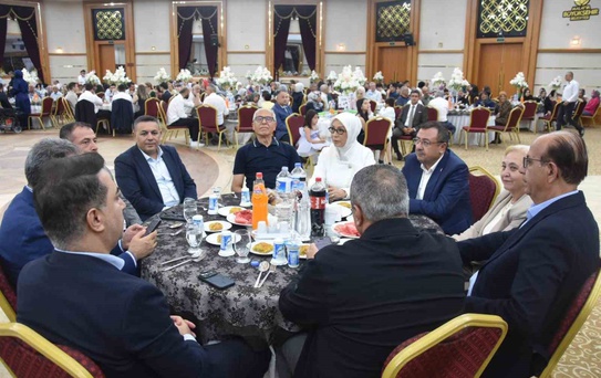 Malatya protokolünü buluşturan düğün
