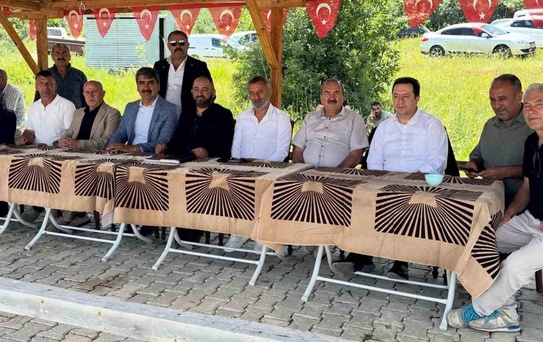 Koşapınar geleneksel yaz festivalinde buluştu