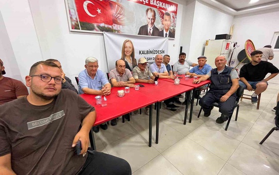 CHP Selendi İlçe Teşkilatından 150 kişi istifa etti