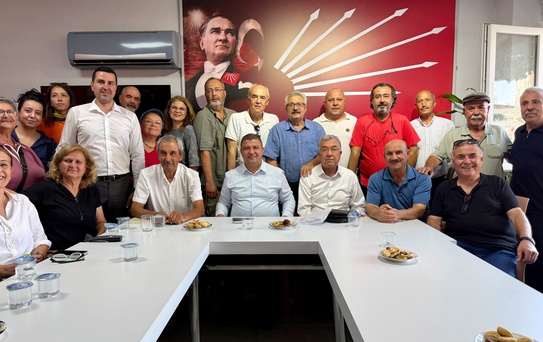 Beydağ ve Tire belediye başkanları CHP'den istifa etti