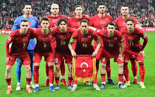 Bizim Çocuklar'dan Filenin Sultanları için tepki çeken hareket