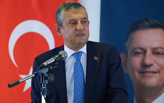 Özgür Özel'den Mansur Yavaş ve Zeydan Karalar açıklaması