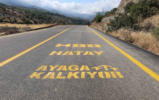 Hatay Büyükşehir Belediyesi, 2024 Nisan’dan bu yana 2 bin 704 km’lik yol ağını yeniledi