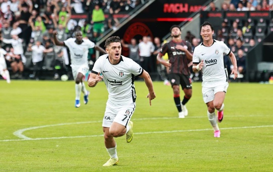Beşiktaş, Midtjylland'ı Geçerek Turu Geçti
