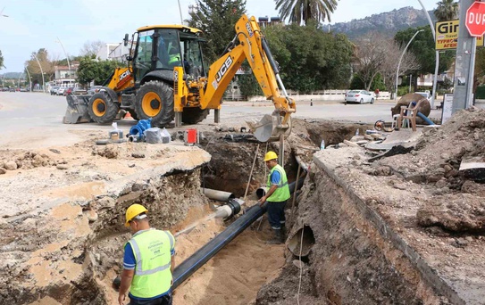 Kemer’in içmesuyu ve kanalizasyon altyapısı yenileniyor