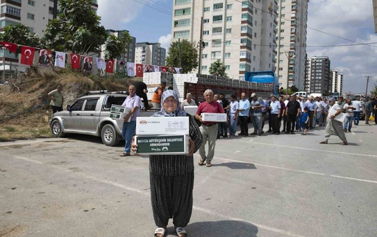 Mersin’de üreticiye feromon tuzak ve makine ekipmanı desteği