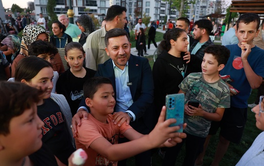  Başkan Arı, Mahallede Vatandaşlarla Buluştu