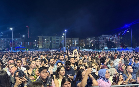 Niğde'de Dondurma Festivali Coşkusu