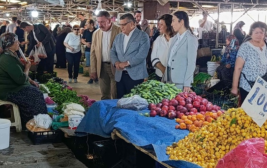Vali Özarslan, Gerze Cuma Pazarını Ziyaret Etti